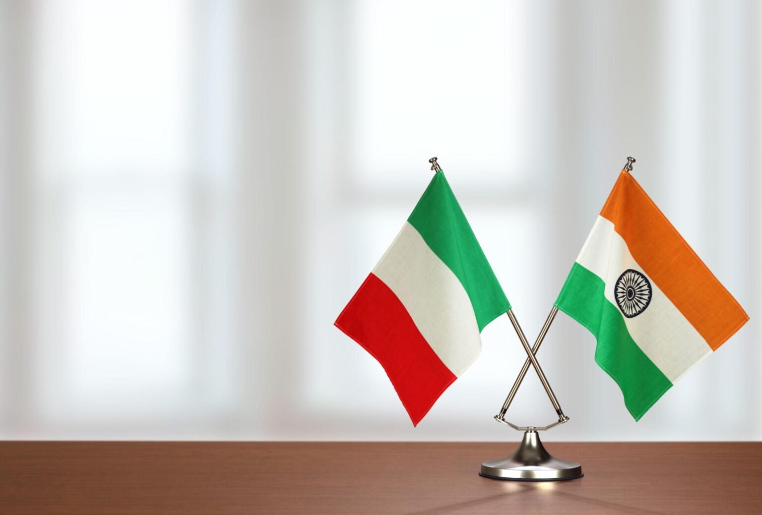 India and Italia Flags