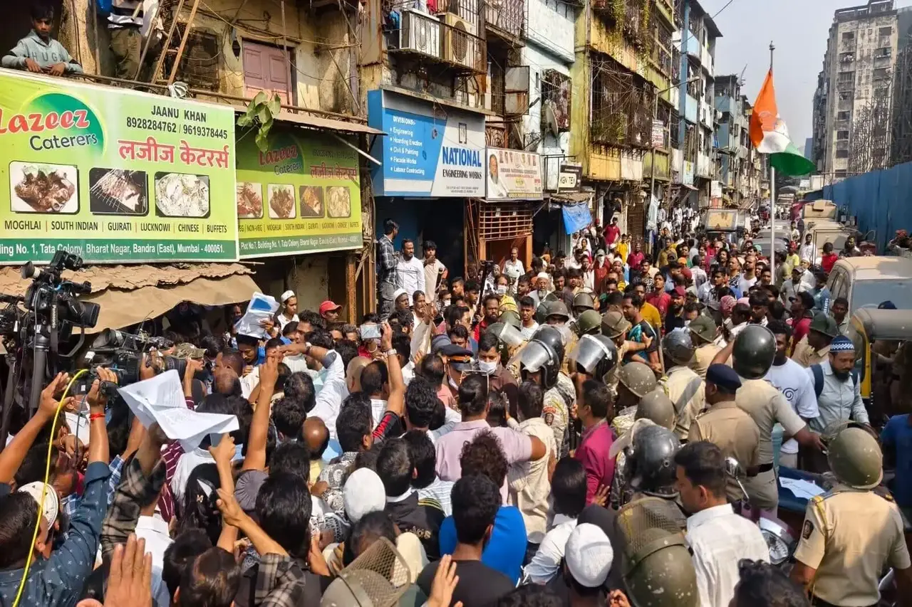 Residents protest as authorities move to demolish Bharat Nagar shanties