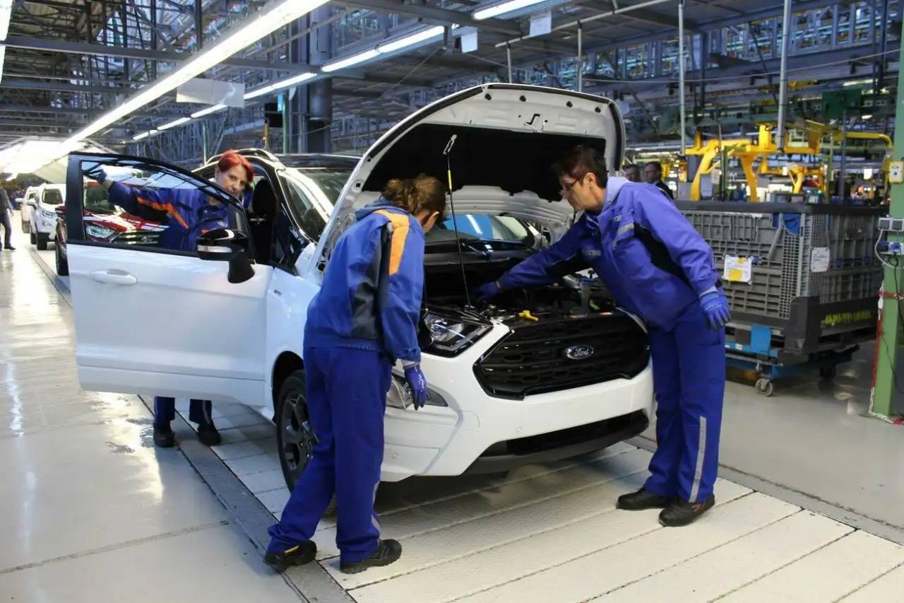Ford's recent decision to bring experienced engineers back for key roles