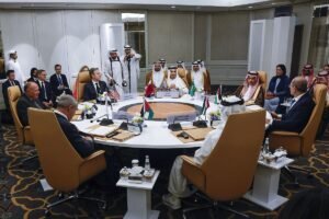 Gaza talks teeter between cease-fire hopes and Rafah concerns